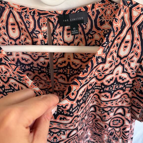The Limited. Orange/navy top. Shell. Cap sleeve Duster back Vintage Y2K. Size XS - Picture 2 of 6